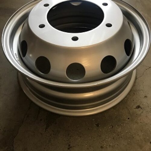 Cerchio in Lega MAK ACCIAIO 5,5X16 6X205 ET 121,5 CB 161,00 SILVER